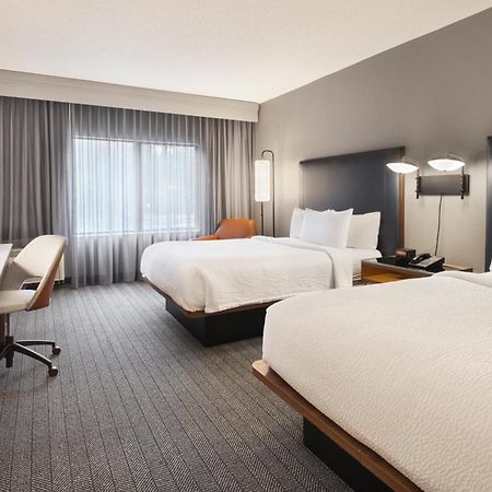 Hotel Courtyard By Marriott Burlington Exterior foto